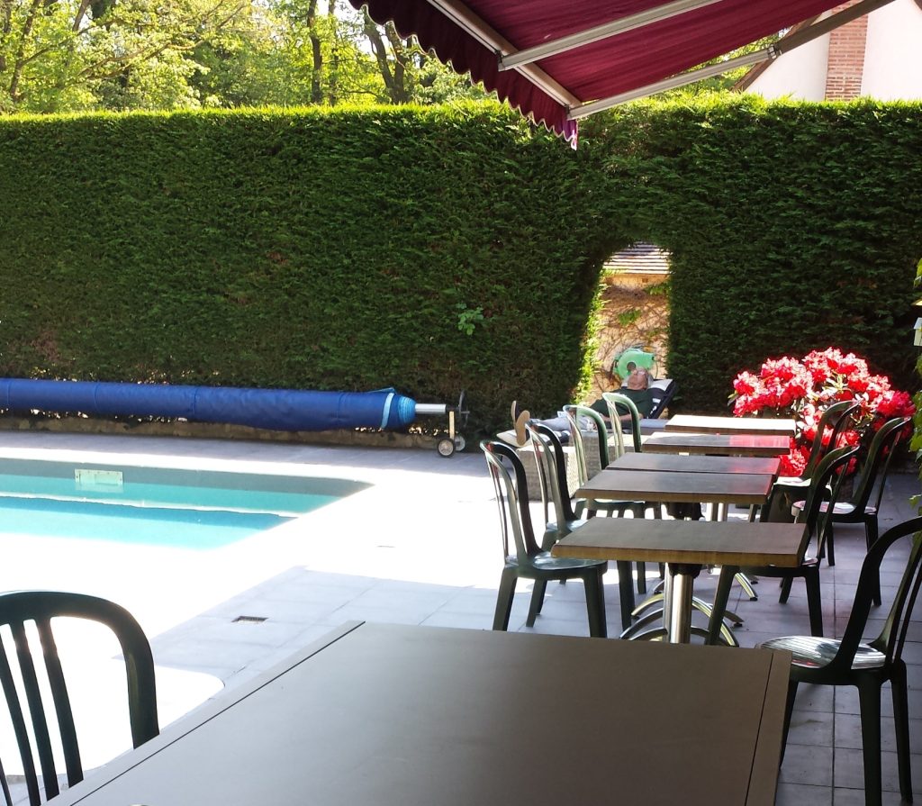 La terrasse au bord de l’eau